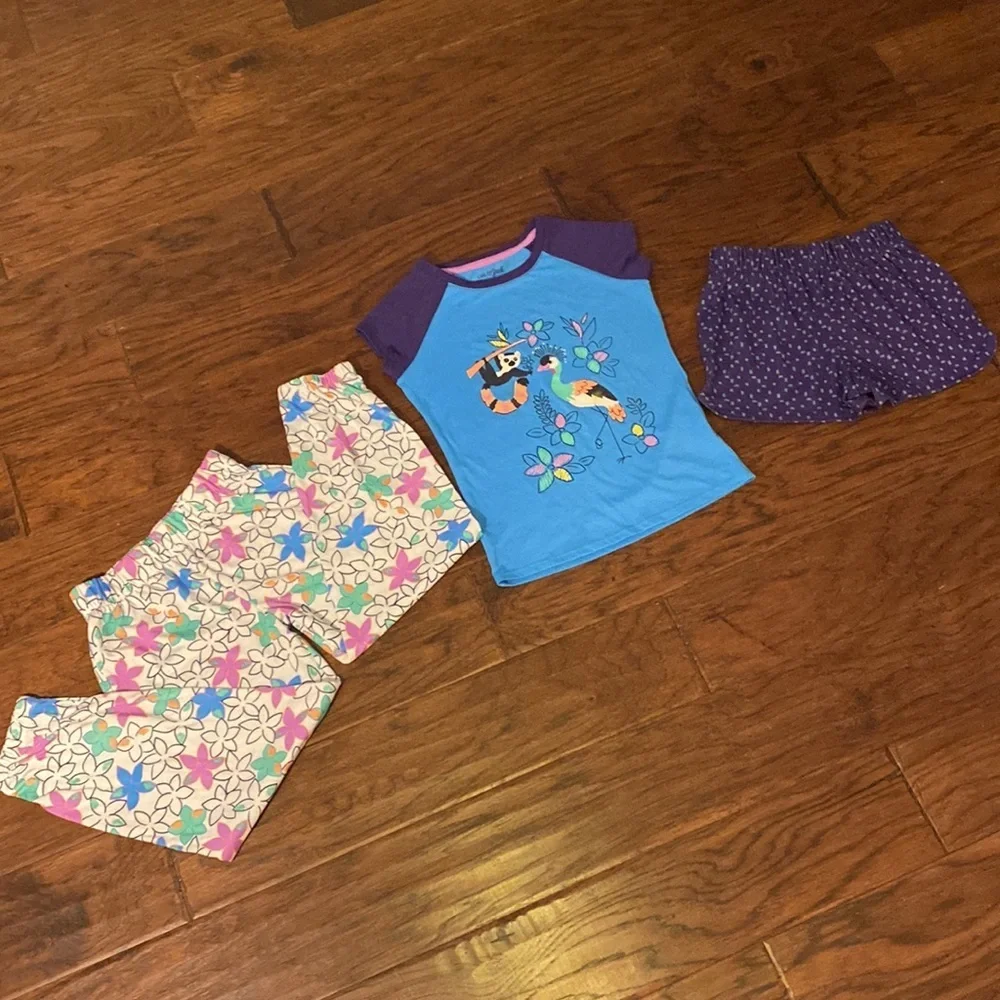 Cat & Jack pajama set shirt shorts & long pants blue purple & white floral Small